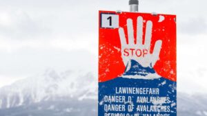 Sports d'hiver : Fort danger d'avalanches dans les Alpes - plusieurs morts en France