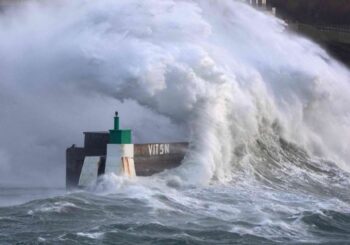 Tempête « Goretti » : 380 000 foyers en France privés d&rsquo;électricité après la tempête
