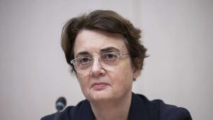 Après l'effondrement d'un musée à Paris : le directeur du Louvre démissionne