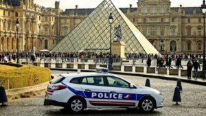 France : Mauvais billets ? Arrestations suite à des soupçons d'escroquerie au Louvre