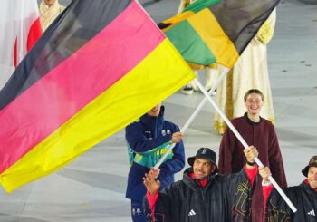 Jeux olympiques d&rsquo;hiver : Jeux vraiment magiques : l&rsquo;Italie célèbre ses adieux olympiques