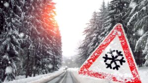 Une amende pouvant aller jusqu'à 5 000 euros sans pneus hiver