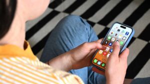 Vote de l'Assemblée nationale : le Parlement français interdit les réseaux sociaux aux moins de 15 ans