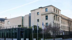 Conflit commercial : les États-Unis et la Chine entament de nouvelles négociations commerciales à Paris