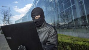 Les enquêteurs d'Esslingen ont réussi : le chef présumé d'un cyber-gang arrêté en France
