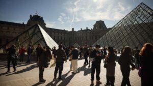 Crime : Six mois après le braquage : Où sont les joyaux du Louvre ?