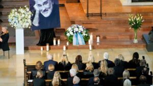 Funérailles : Oh, mon cher Mario - adieu à Adorf à Munich