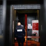 Meurtrier d’enfants accusé : Procès en France : l’homme masqué rejette l’accusation de meurtre