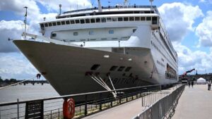 Personne n'est autorisé à débarquer : une vague d'infections gastro-intestinales arrête la croisière à Bordeaux