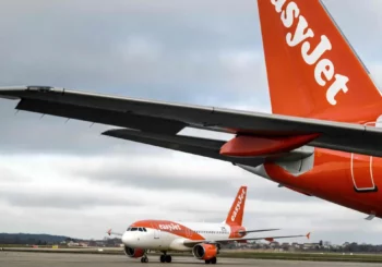 Grève d&rsquo;EasyJet en France : le personnel de cabine oblige la compagnie low-cost à annuler environ 100 vols