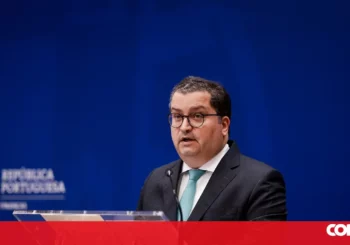 Gouvernement se félicite de l&rsquo;abstention probable du PS au prochain budget de l&rsquo;État, très positif pour le pays